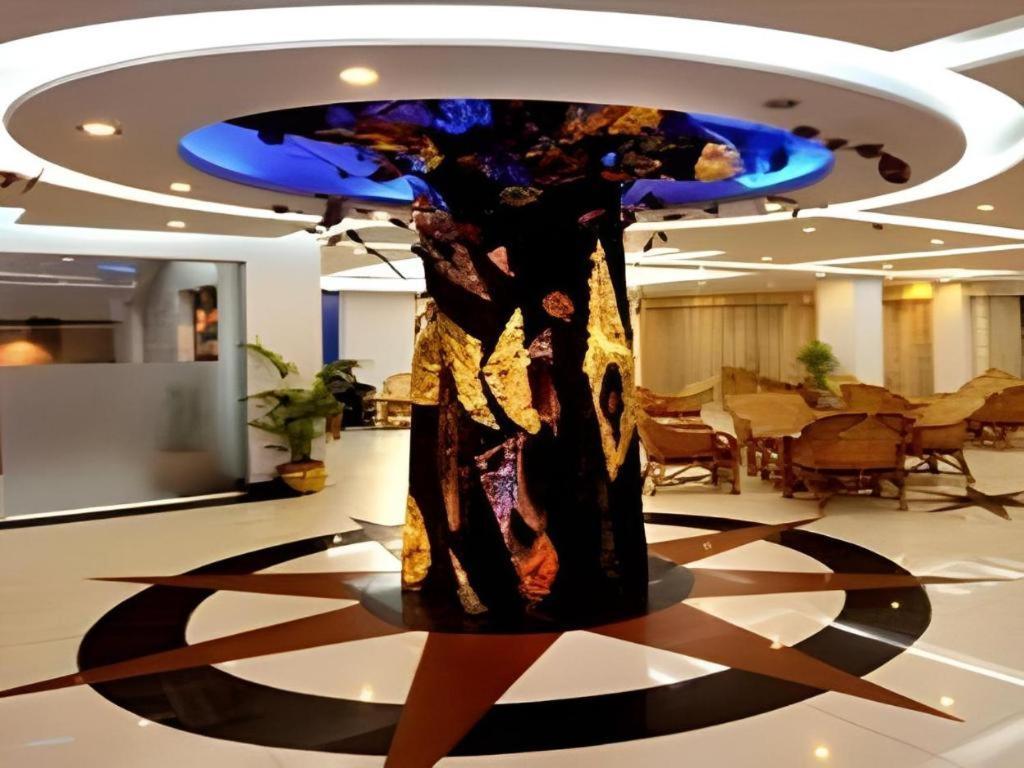 Hotel Tower Inn, Čitágáon Exteriér fotografie